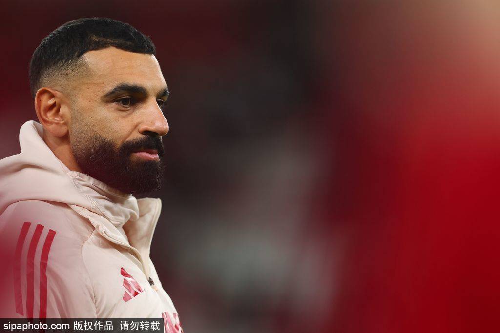 有望首发！曝萨拉赫与斯洛特关系缓和 他将回归利物浦阵容